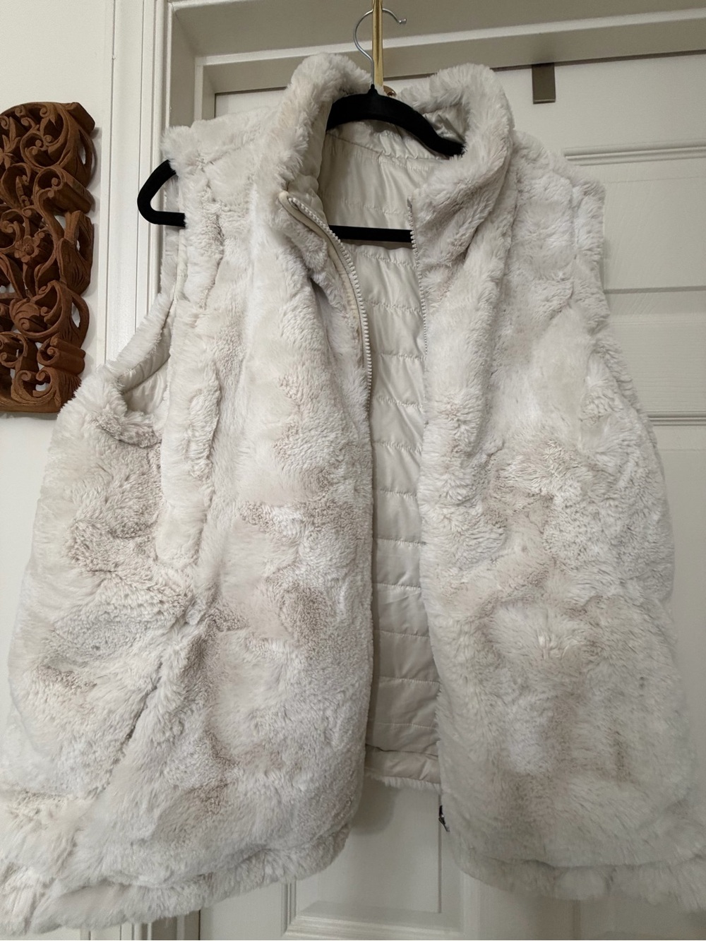 Faux Fur Sleeveless Vest - Ivory